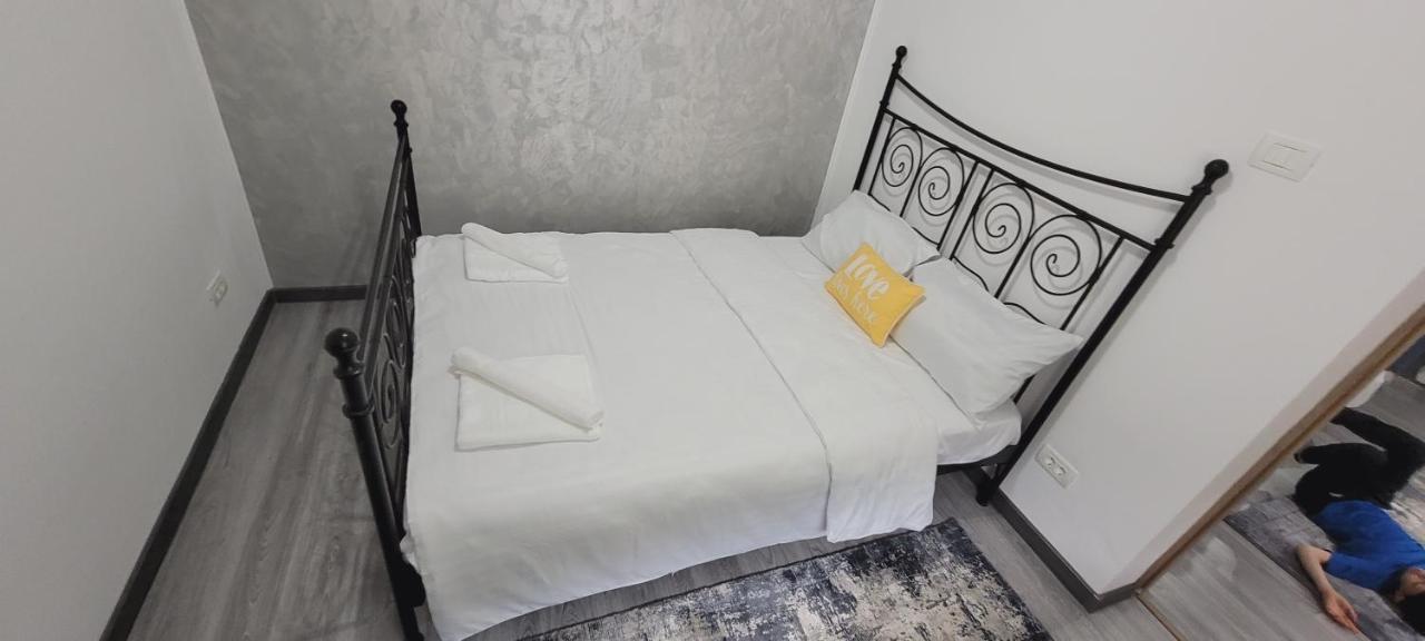 Andi 2-Apartament Baile Herculane Luaran gambar